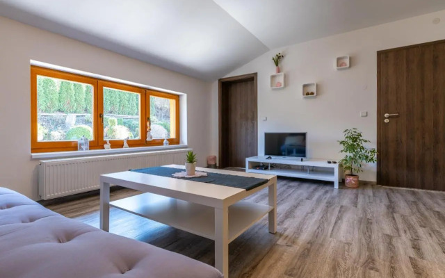 Apartmán U Křížku