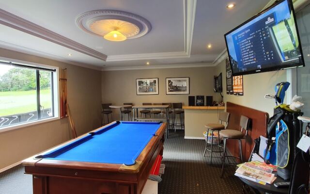 Maxwell's Golf Retreat