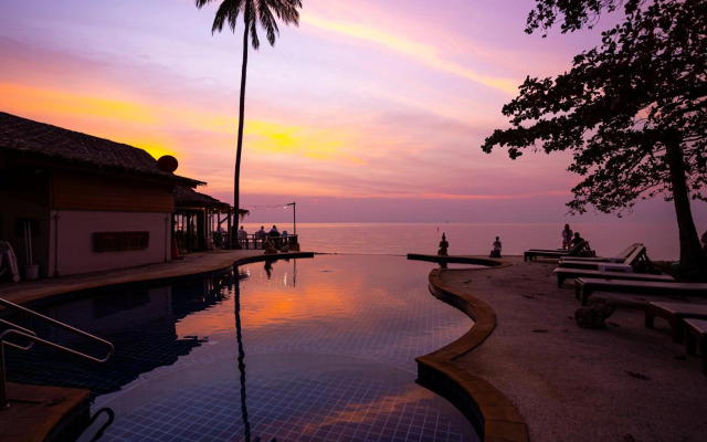 Lipa Lodge Resort
