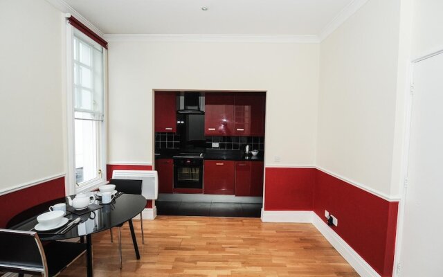 Bright And Spacious 1 Bedroom Apartment