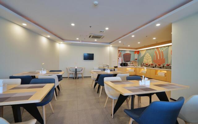 Hanting Hotel Ji'nan Baotu Spring