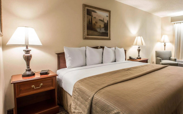 Quality Inn Johnson City I-26 exit 17