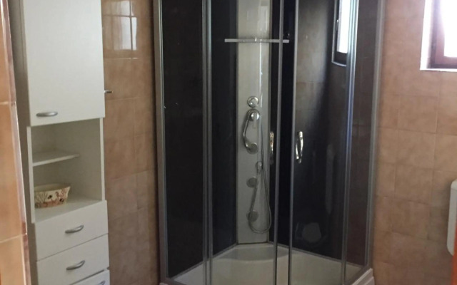 Sea view Nona Apartment