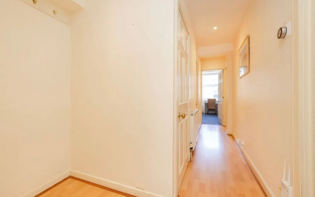 JOIVY Thistle Street - Heart of the City 2-bedroom Apt