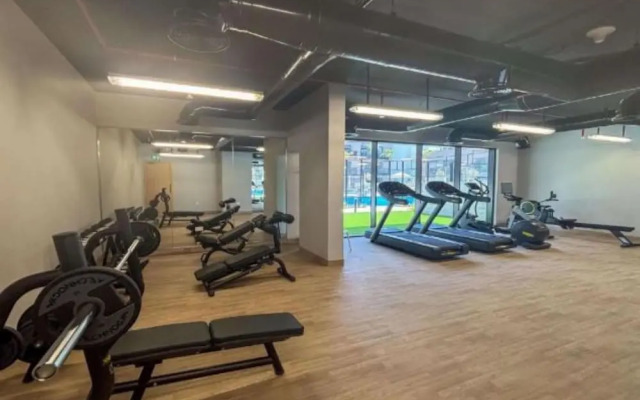 Modern 1BR Living in Oakley Square