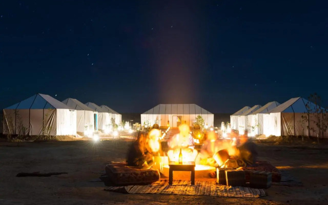 Luxury Camp Chebbi