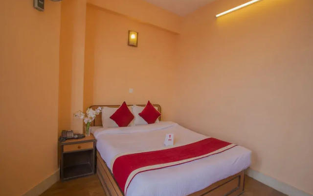 OYO 158 Hotel Premium