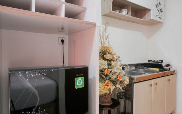 Simply Modern Studio Apartment at Centro City Residence