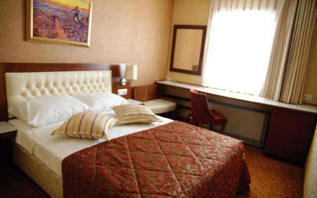 Hotel Yuksel