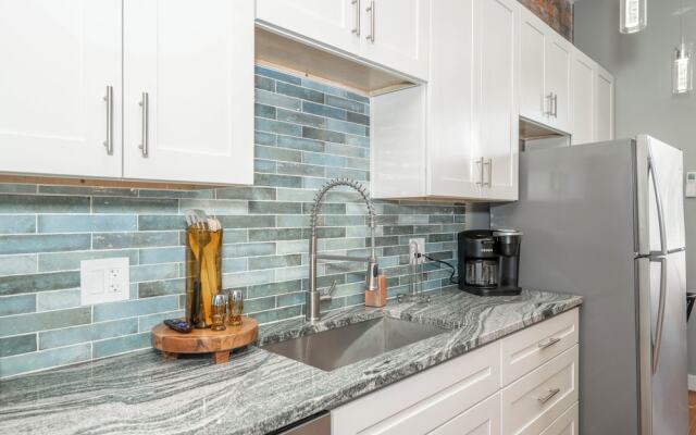 Findlay Market Suite 3