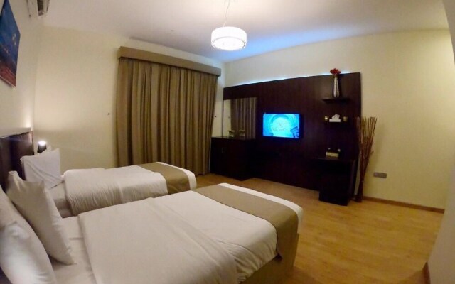 Weekdays Hotel