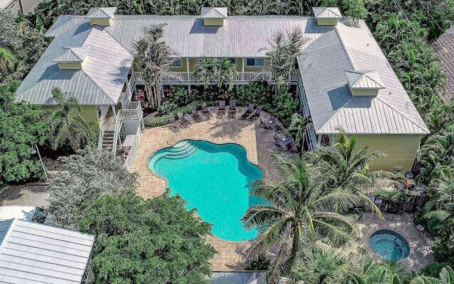 Beach Club Modern Condo C Bldg