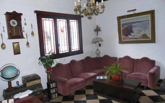 Puerto Nómade Hostel Internacional
