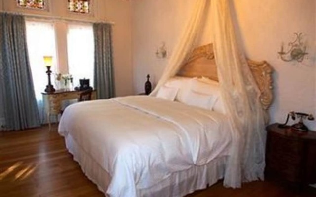 Patterson Inn