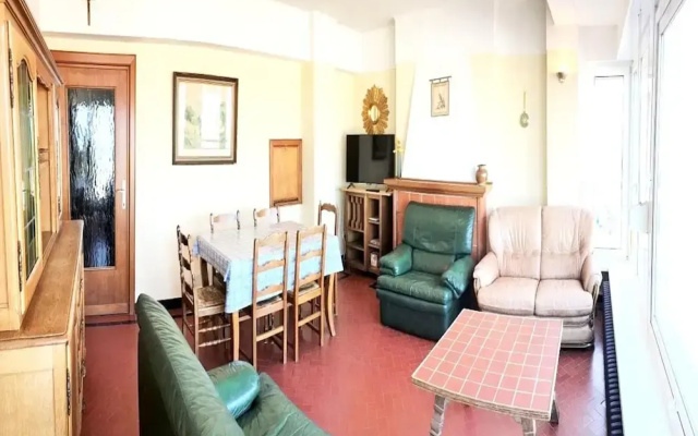 Apartment in Wenduine Near the Beach