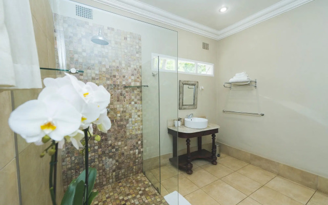 Osborne House - Guest House
