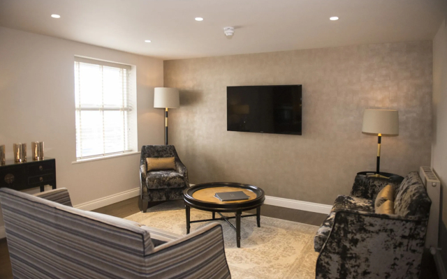 Roundthorn Country House and Luxury Apartments