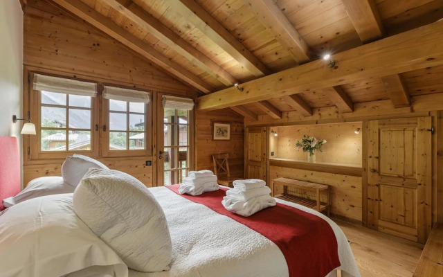 Magnificent Chalet Valhalla 5 Central Chamonix