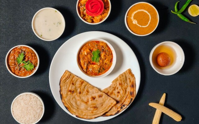 OYO Flagship 17390 Hotel Aaram MG Road