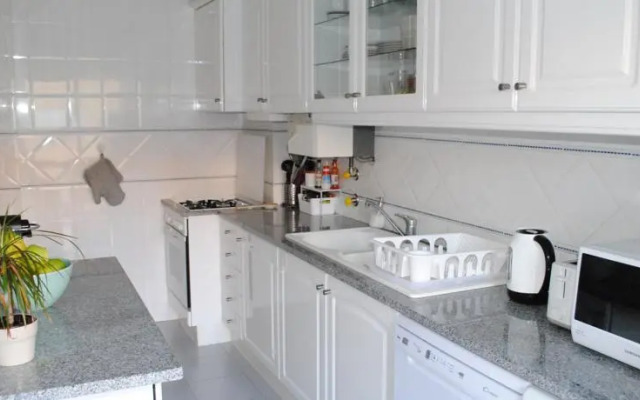 Flat in Carcavelos Beach