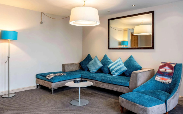 Mercure Bristol Holland House