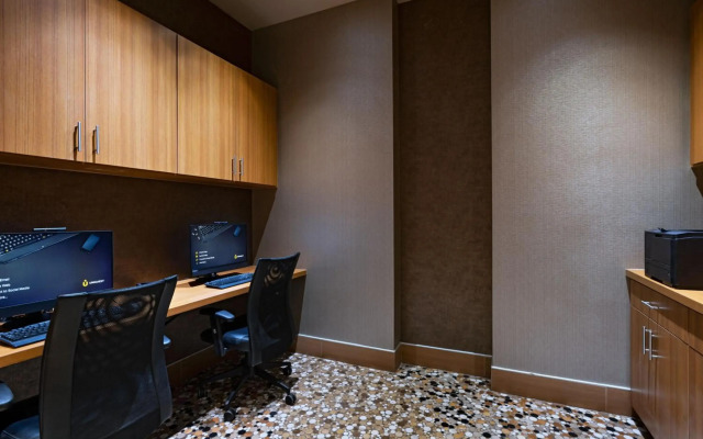 SpringHill Suites Anaheim Maingate