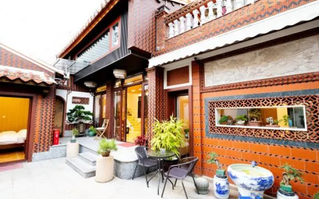 Red Brick Courtyard Homestay – Outside – Quanzhou