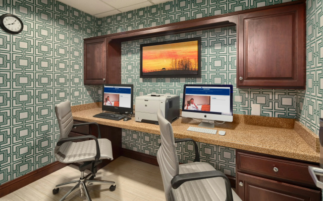 Hampton Inn Louisville - Northeast