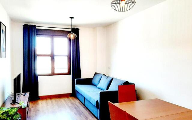 Apartamentos Candelario by gaiarooms