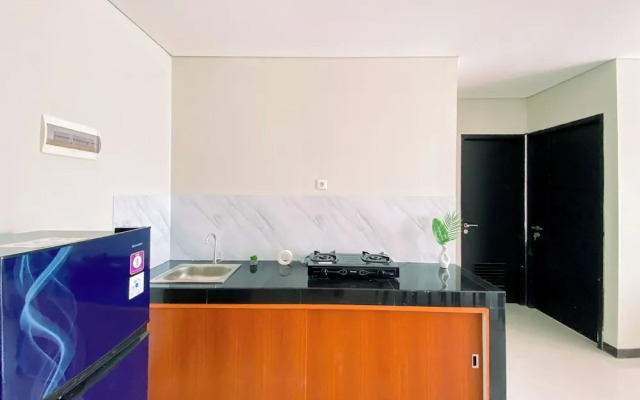 Good Designed and Homey 3BR Nifarro Park Apartment