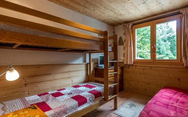 Appartement La Clusaz, 4 pièces, 8 personnes - FR-1-437-18