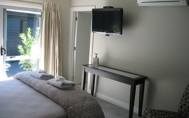 Karapiro Willows Luxury B & B