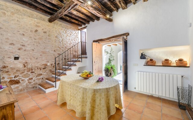 Villa Can Truy