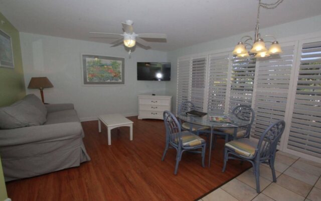 The Lighthouse Resort Inn & Suites