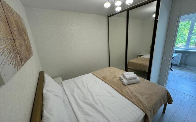 Апартаменты на улице 50 лет СССР 3А