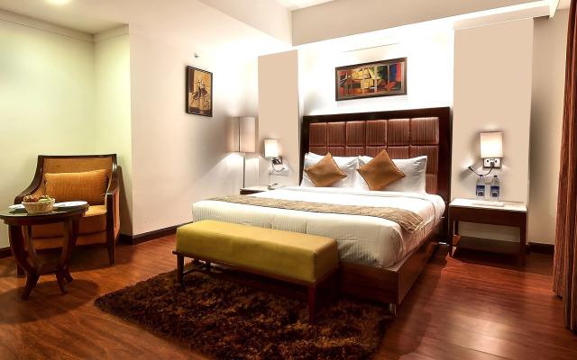 The Golden Plaza Hotel & Spa
