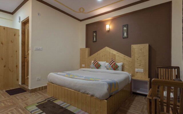 OYO Home 19573 Lush View Stay