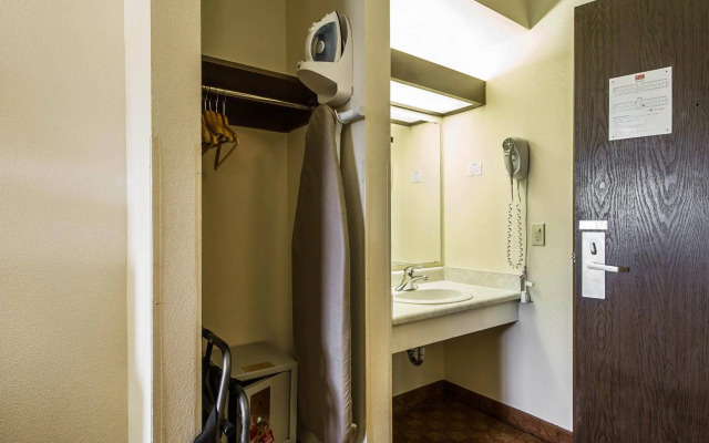 Quality Inn Janesville North