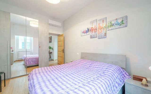 Bright Apartment A Few Steps From Via Garibaldi