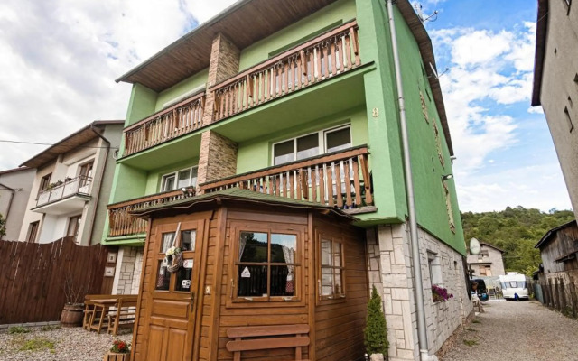 U Bažanta *** - Ubytovanie v súkromí (objekt)