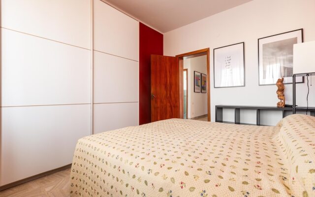 3688 Casa Fortuna by Barbarhouse