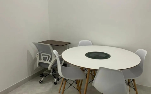 Apartamento em condominio praia clube