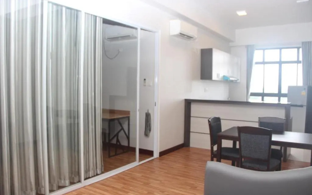 Myanandar Residence & Hotel