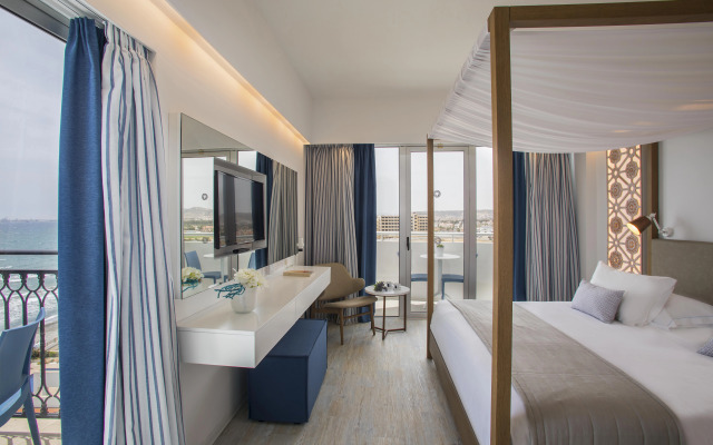 Lordos Beach Hotel & Spa