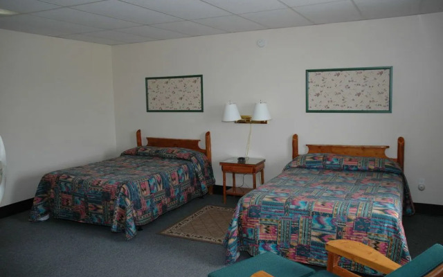 Wayside Motel Manitoulin