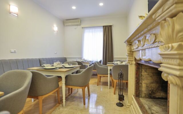 Tribu Express Hotel