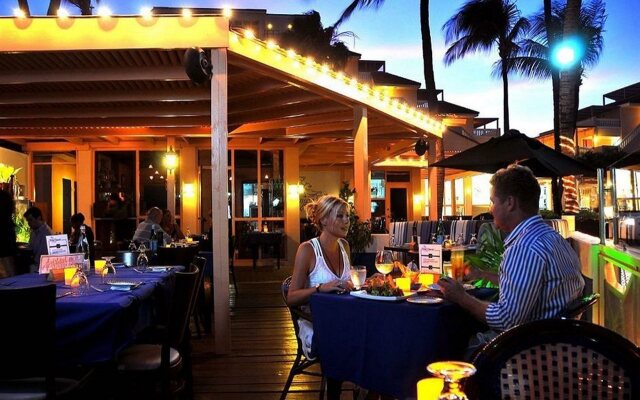 Playa Linda Beach Resort