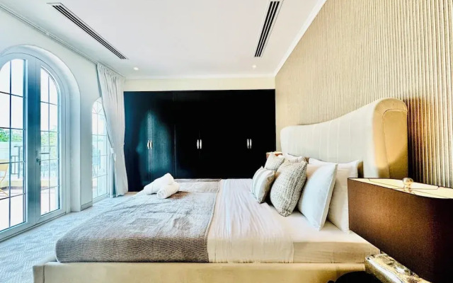 Venduras - 3BR Villa in Jumeirah Park
