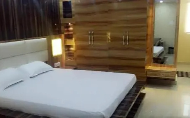 Hotel Crystal International