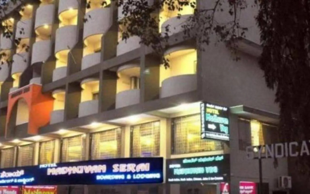 Hotel Madhuvan Serai